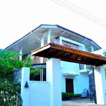 London Palace Hotel Exterior