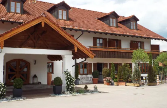 伊薩爾塔勒霍夫酒店