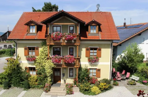 Gäste-Haus Rösch - Pensionat