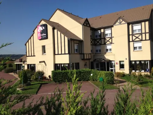 Hotel Restaurant Baryton Hotels in Saint-Pierre-la-Garenne