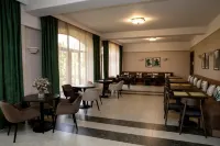 Olympia Garden Hotel - Bữa sáng