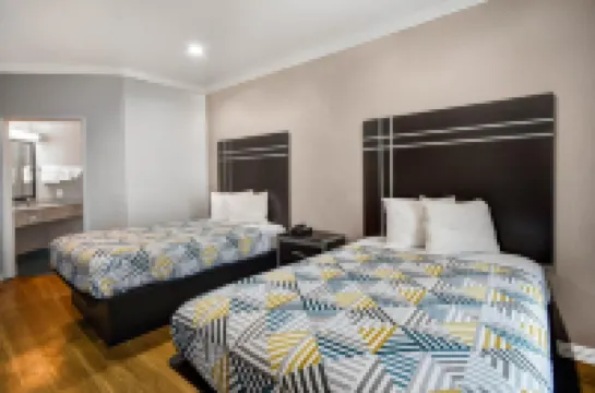 Motel 6 Humble, TX - Houston International Airport