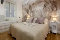 Fior di Loto Rooms Hotels in Poggio dei Pini