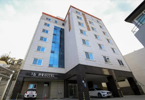 Mj Hotel