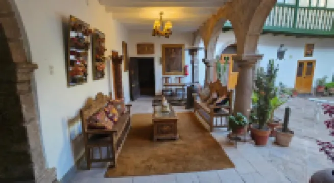 Andean Palace Boutique