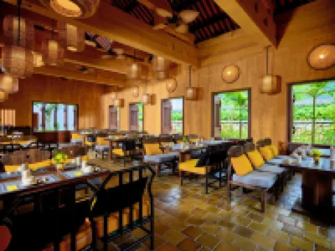 Yen Tu Village 汪祕市酒店