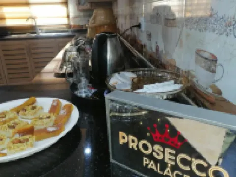 Petra Guests Home Hotels in 