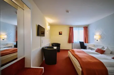 Herdegen Rooms - Self Check-IN Hotel dekat Residenzplatz