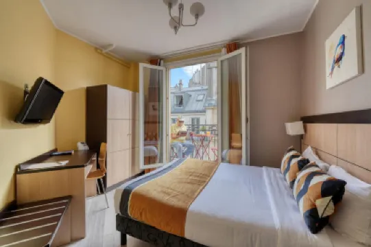 Hotel Phenix Paris Các khách sạn gần Khải Hoàn Môn