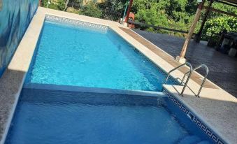 Hotel & Hostal Mayflower