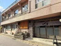 Guesthouse Kazurabashi Hotels in Otoyo