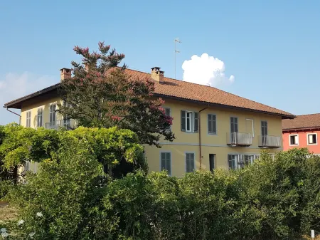 Locanda Ferro Uno, Golf Città di Asti Отели в г. Асти