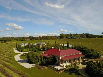 Barossa Shiraz Estate Hotels in Rowland Flat