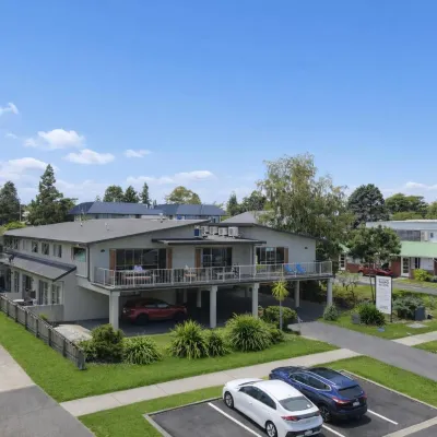 Adventure Taupō Hostel Hotels near Taupo Museum and Art Gallery
