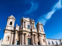 Maison Bijou Guest House