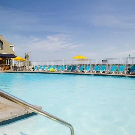 Champlin's Marina & Resort