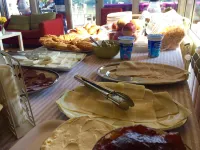 ArkaBarka Floating Hostel - breakfast