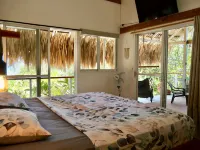 Santa Lova Eco-Hostel Isla Tintipan Hotels in 