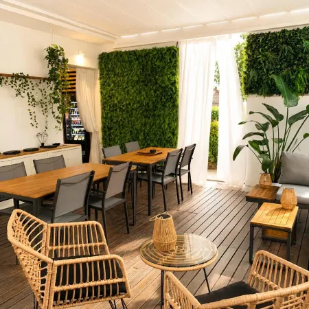 Amare Suite & Apartments