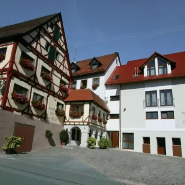 Gasthof Hotel Zum Hirsch