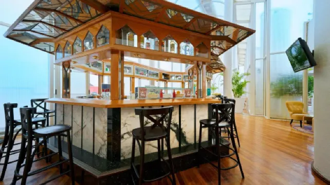 Bull Astoria Ocio y actividades recreativas Photos