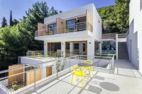 Semeli Hotels in Vathi