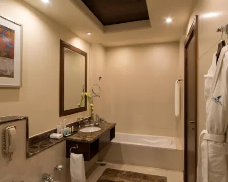 Concorde Hotel Doha Zimmer Photos