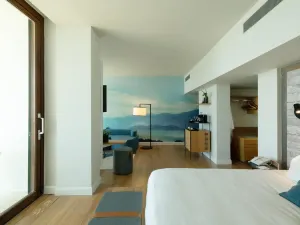 Elma Hotel and Art Complex