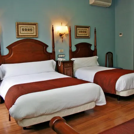 Hostal Victoria II Отели рядом с достопримечательностью «Улица Серрано»