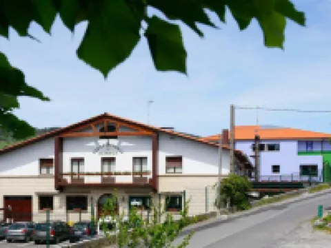 Aginaga Hotela Hotels in Usurbil