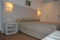Apartamentos Mar Blau
