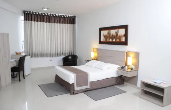 伊科斯烏克酒店