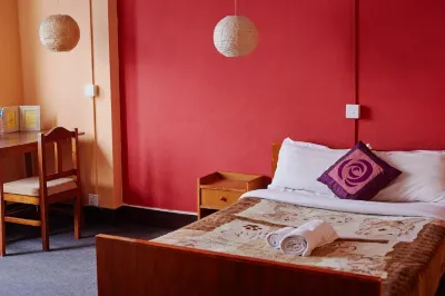 Bodhi Guest House Hotels near Rangjung Yeshe Institute राङ्जुङ् बौद्ध विद्यापीठ