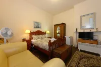 Edinburgh Gallery Bed & Breakfast Các khách sạn ở West Hobart