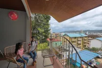 Grand View - Pemandangan Pantai