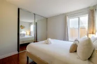 @ 마르베야 레인 - 4베드룸 홈 어웨이 프롬 홈, 세탁기 있음 프리몬트 호텔