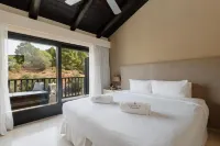 Shanti Som Hotels in Coin