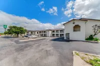 Quality Inn & Suites Junction Hotel di Junction