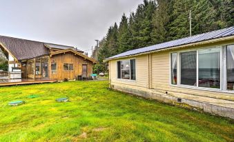 Waterfront Sekiu Escape - 9 Mi to Neah Bay!