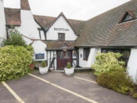 Roebuck Inn Hotels in Stevenage