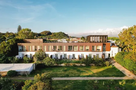 Senhora da Rosa, Tradition & Nature Hotel Отели в г. Понта-Делгада