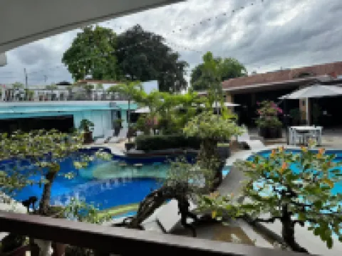 Vincent Resort and Hotel