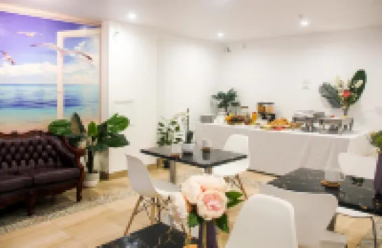 Newlands Court Motel