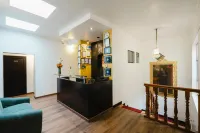 Hostal & Apartments El Triunfo - Homestays