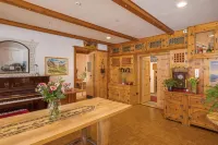 Hotel Alpina - Pet friendly