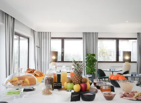 Porto Romano - the Marina Resort