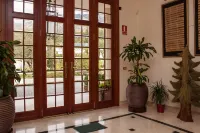 Hotel Villarocamar - Villas