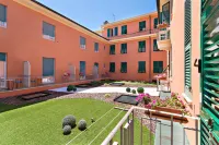 Hotel Monte Rosa Hotels in Ne