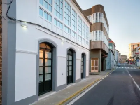 Pensión Domus Gallery Hotels in Arzua