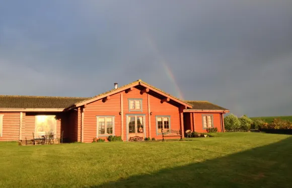 保爾那佈雷禪小屋旅館